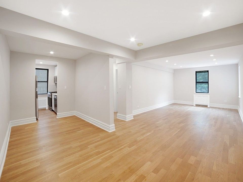 1st image of 69 Bennett Ave APT 202