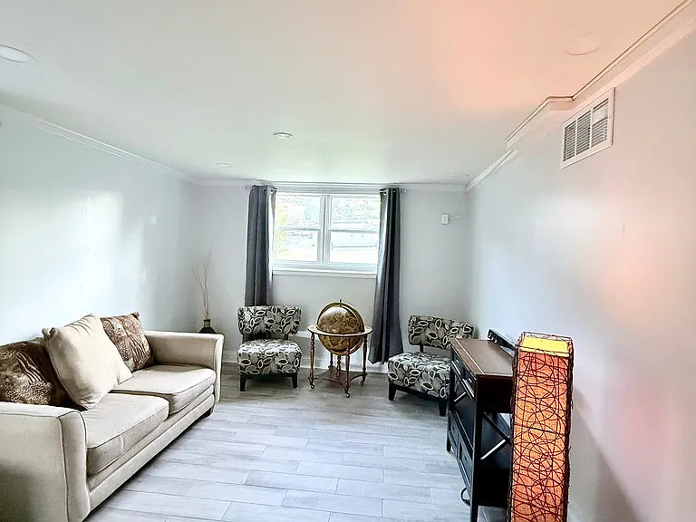 94 Overbrook Cir #1 — Photo 1