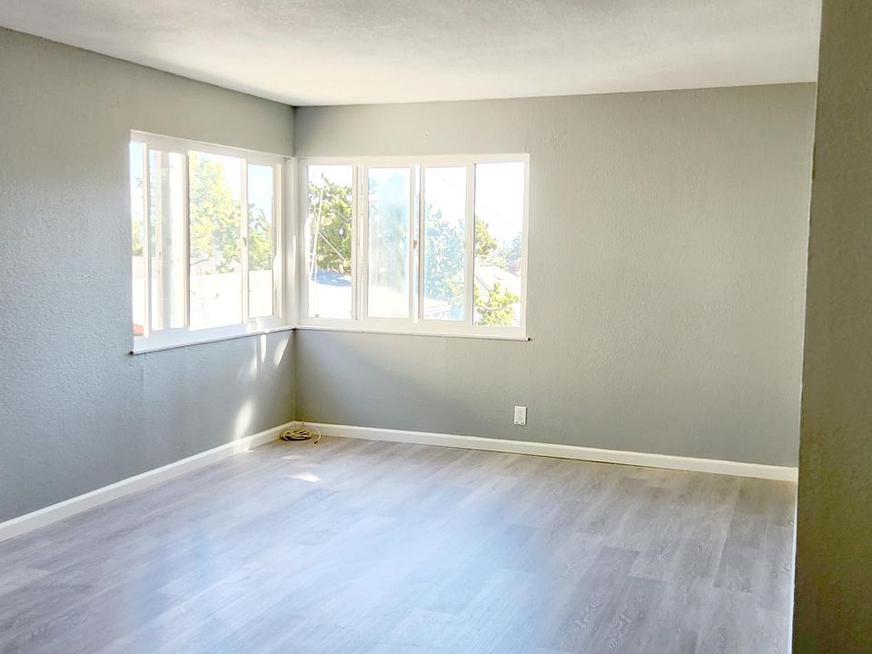 2421 Damuth St APT 4, Oakland, CA 94602 | Zillow