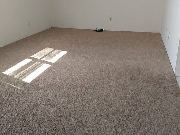 2nd image of 817 Gleason Pkwy APT 5