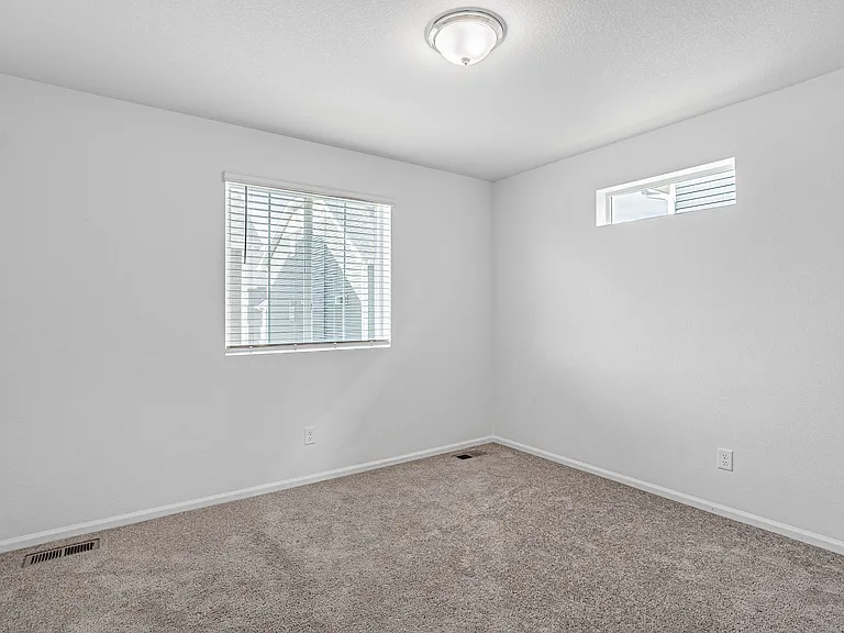5377 N Andes St #1 — Photo 16