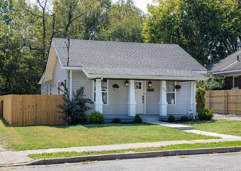 1st image of 726 Bellaire Ave