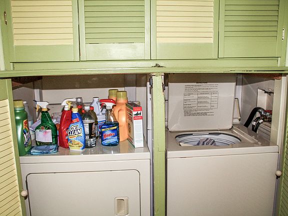4th image of 6904 Lichfield Ln #137