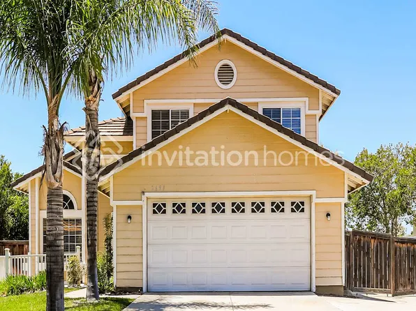 2699 W Calle Vista Dr, Rialto, CA 92377