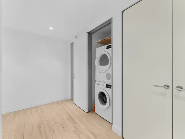 322 West 57th Street image 13 of 22