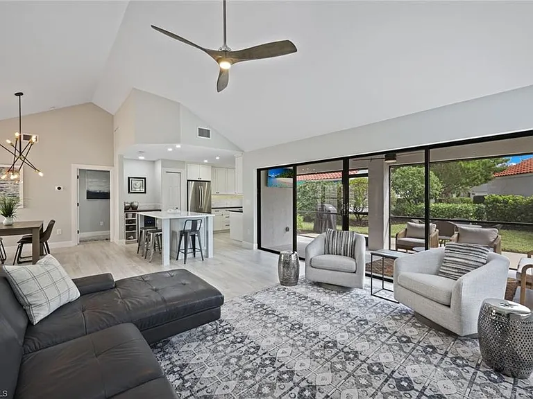 714 Reef Point Cir — Photo 5