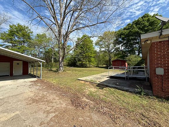 5th image of 1439 Peacock Rd