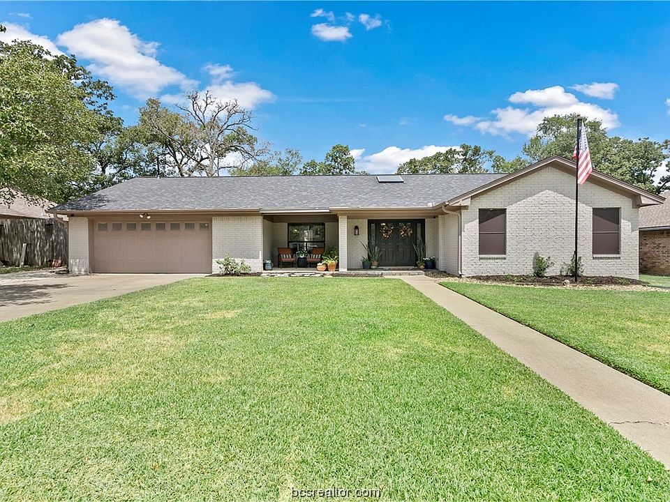 1st image of 2709 Brookway Dr