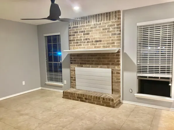 6010 Westcreek Dr APT B, Austin, TX 78749