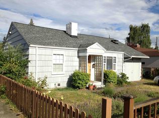 8210 21st Ave NE, Seattle, WA 98115