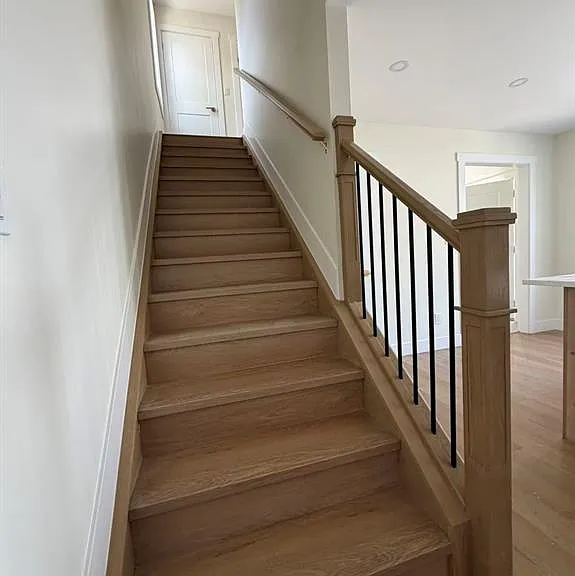 160 Askin Ave #3 — Photo 4