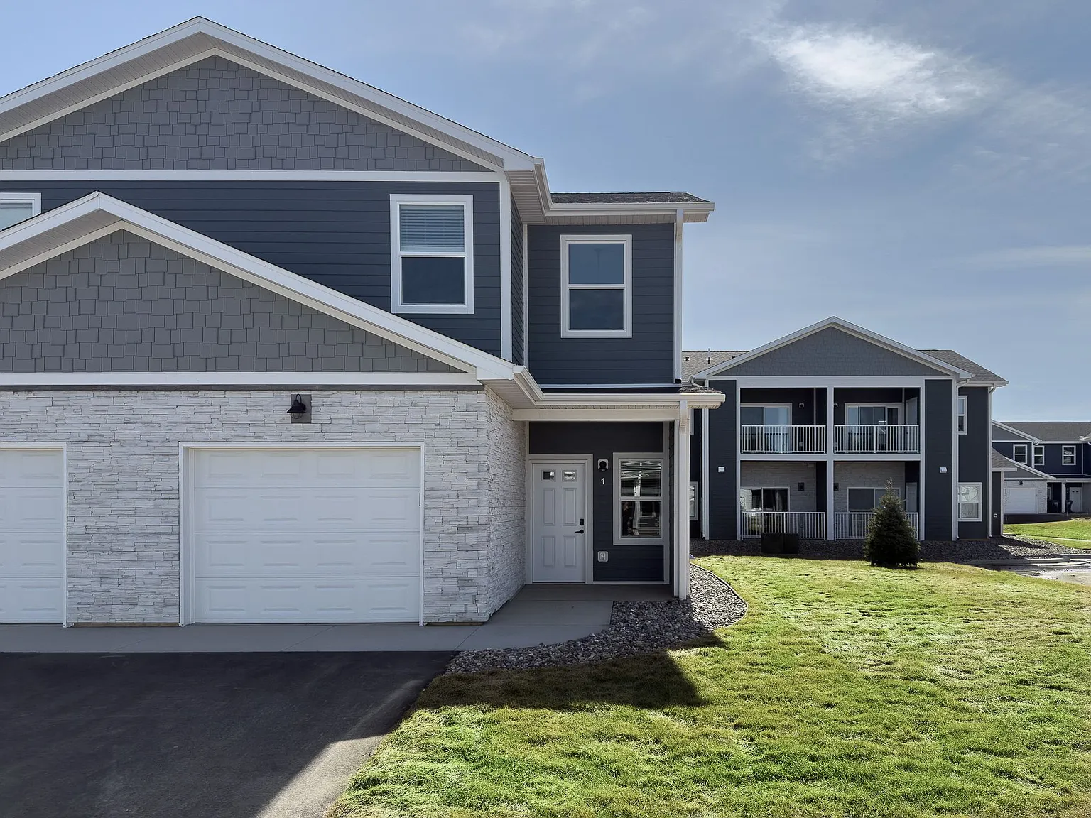 The Pines | Specials Available | Townhomes For Rent — Photo 4