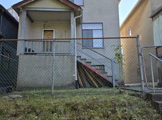 872 Union St, Vancouver, BC V6A 2C4