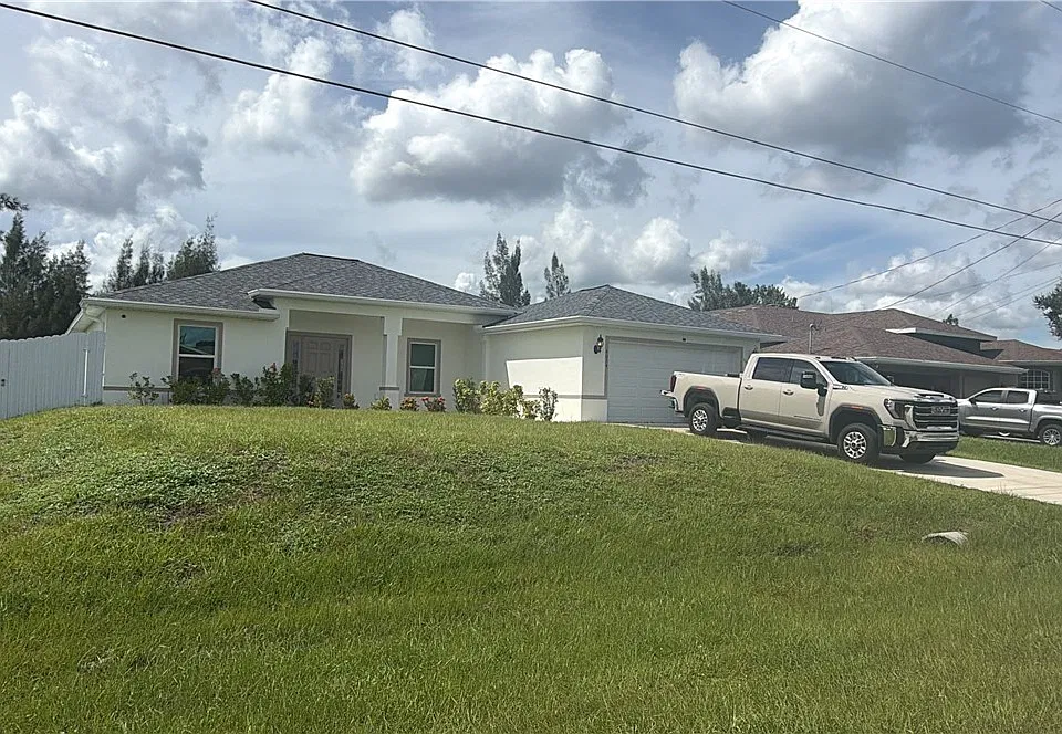 4034 NE 9th Place Cpe
