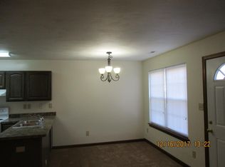 3520 Clover Meadows Dr, Chesapeake, VA 23321