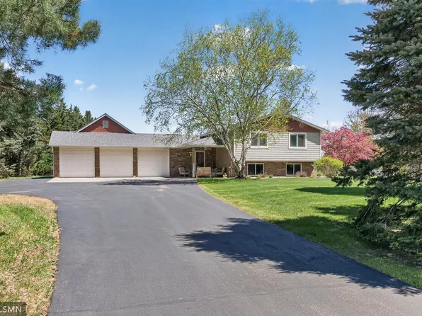 14331 Armstrong Blvd NW, Ramsey, MN 55303