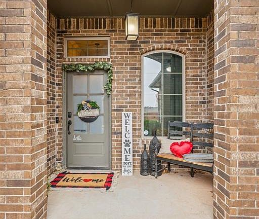3rd image of 19104 N Rush Springs Ln