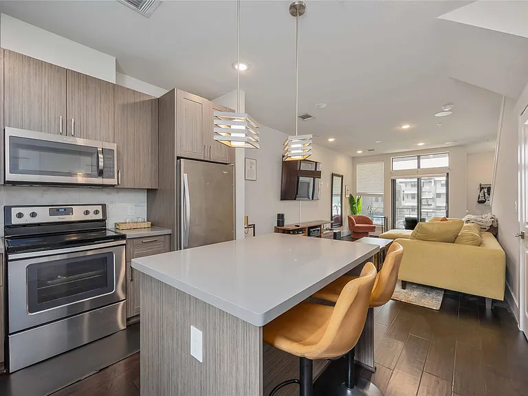 2401 Crawford St #A210 — Photo 17
