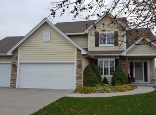 428 Oakwood Ct, Altoona, IA 50009