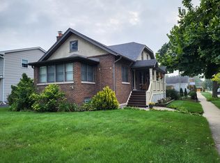 345 N Addison Ave #2, Elmhurst, IL 60126