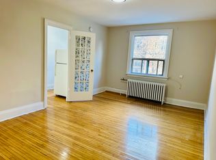 432 Jarvis St, Toronto, ON M4Y2H3