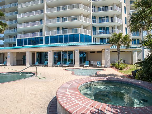 4th image of 2668 Beach Blvd