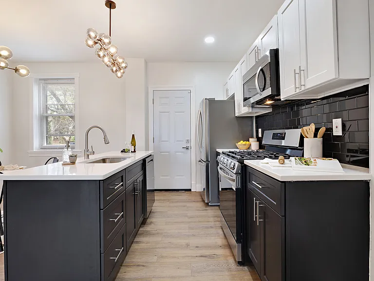 3732 Beehler Ave — Photo 11