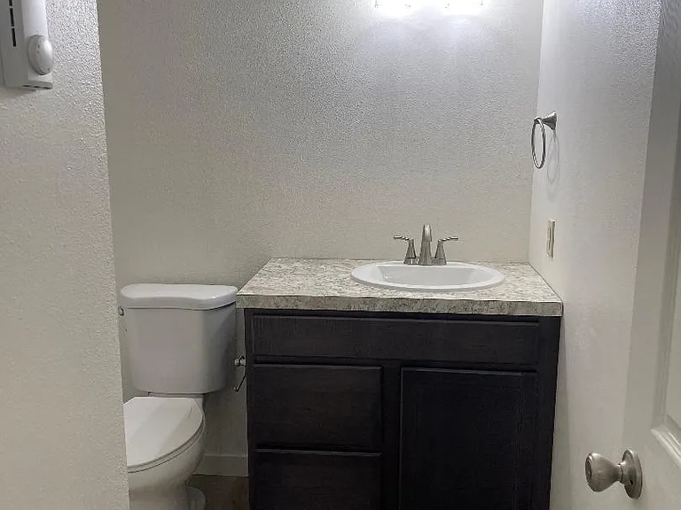 207 Wirsching Ave W #3 — Photo 13