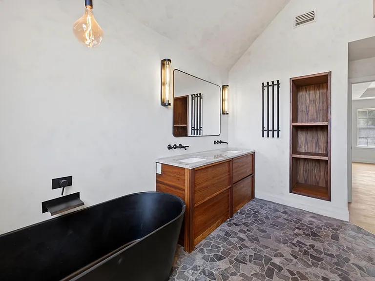 134 Hopeland Dr — Photo 22