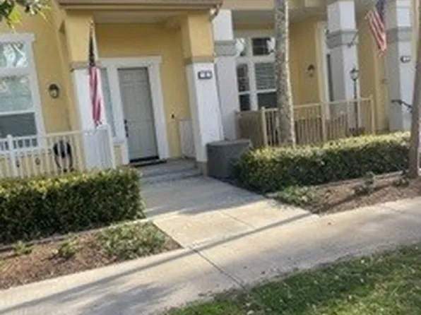 7 Clifton Dr, Mission Viejo, CA 92694