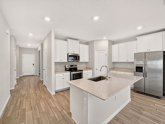 4th image of 9324 SW 58th Cir