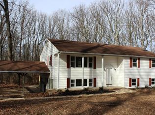 2232 Snydersburg Rd, Westminster, MD 21157