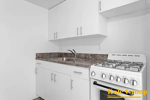 Rented by Kole Group | media 20