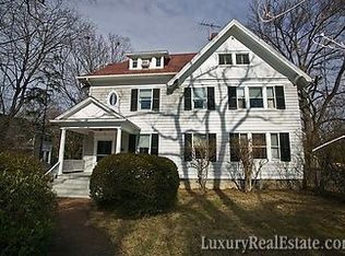 7 W Kirke St, Chevy Chase, MD 20815