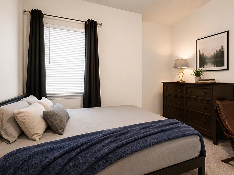 2143 N Western Ave #2R — Photo 9