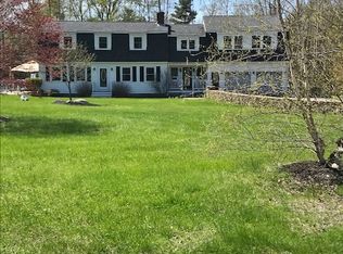 212 South Rd, Kensington, NH 03833