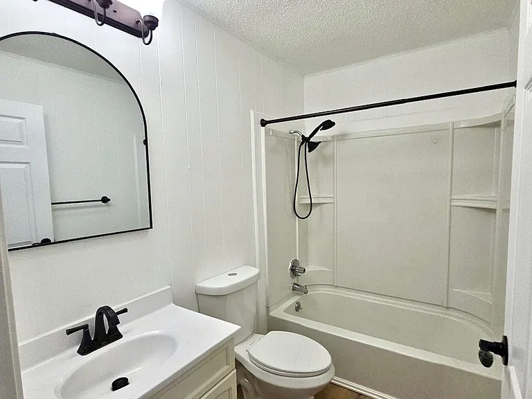6217 Bayer Cir #260 — Photo 3