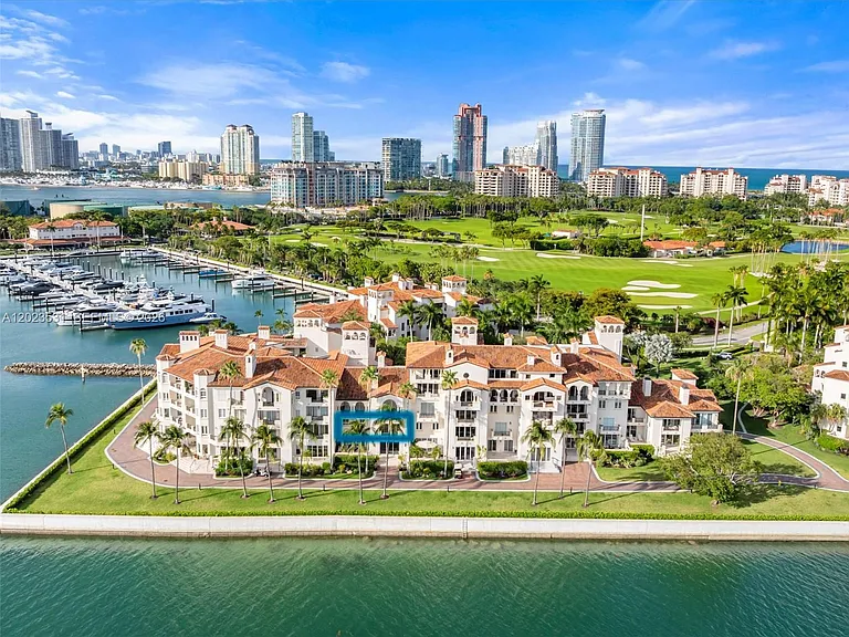 2425 Fisher Island Dr #5205 — Photo 41