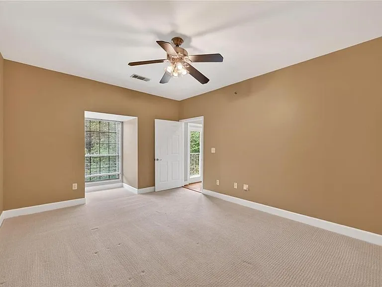 2865 Lenox Rd NE #610 — Photo 21