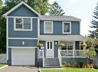 42 Howard St, Verona, NJ 07044