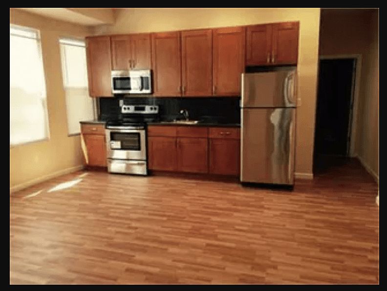 2nd image of 2125 Spring Garden St APT 2R