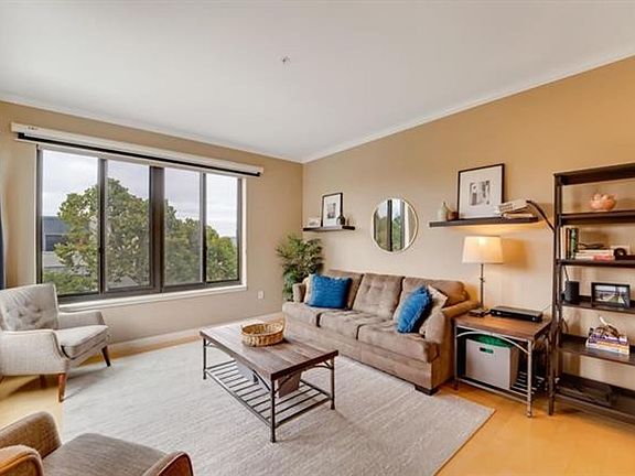 4th image of 88 Bush St Unit 3101
