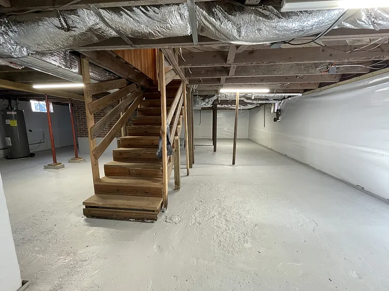 685 Bedford Hwy — Photo 20