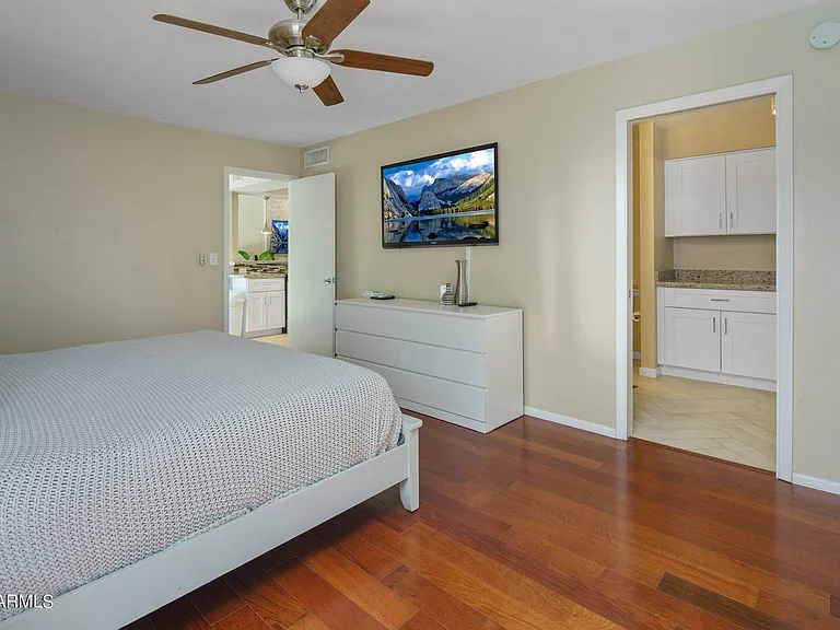 6609 E Phelps Rd — Photo 54