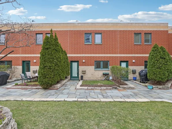 1889 Maple Ave Unit E5, Evanston, IL 60201