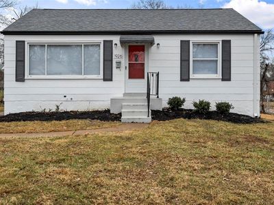 1926 Farrell Dr, Saint Louis, MO, 63133