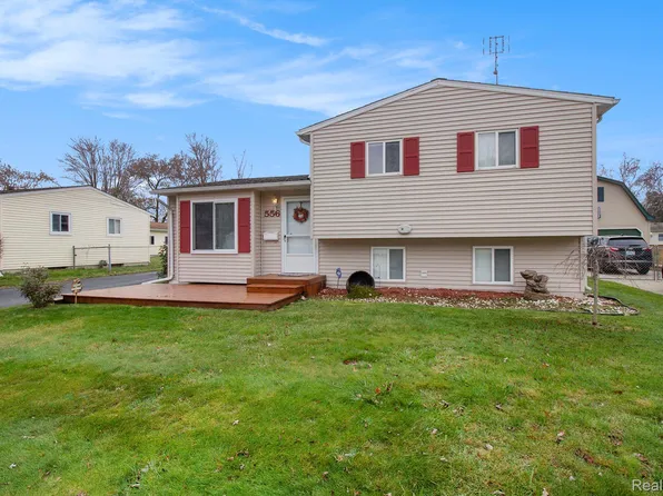 556 Clarion St, Clio, MI 48420