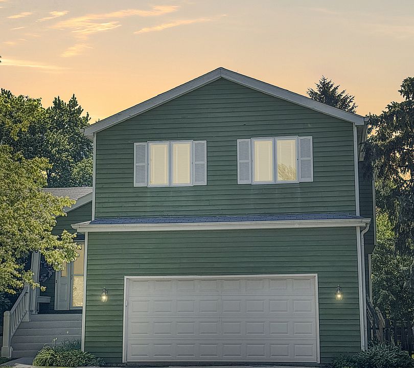 1st image of 6 Crows Nest Ct