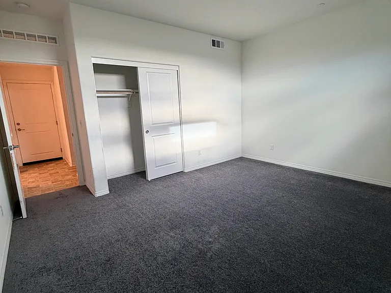 15119 Horizon St #2 — Photo 3