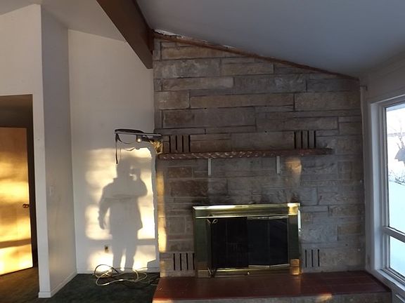 3rd image of 303 Ascherman St